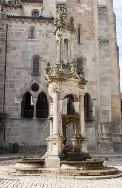 0490 Autun.jpg - SONY DSC